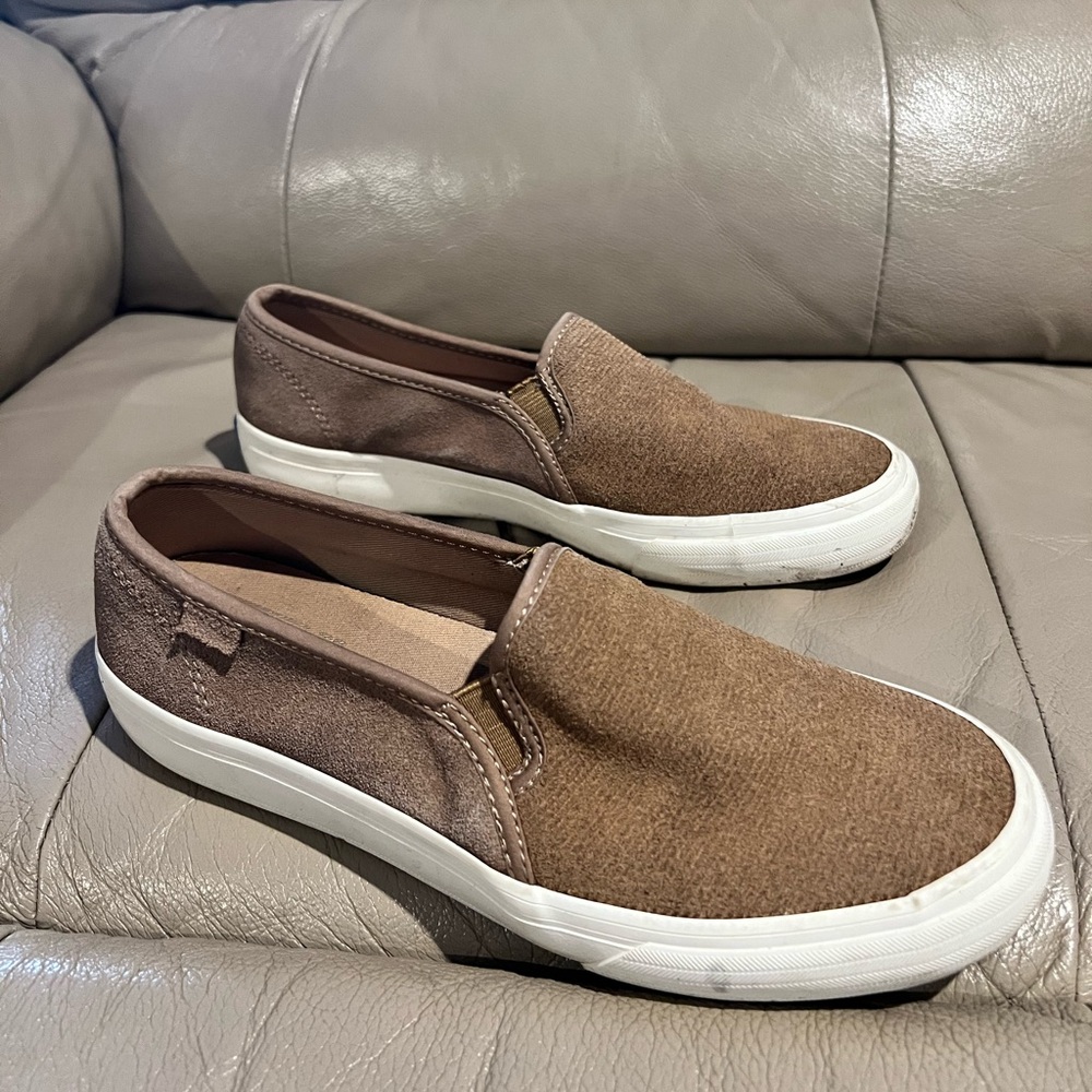 Keds camel colored slip on shoes